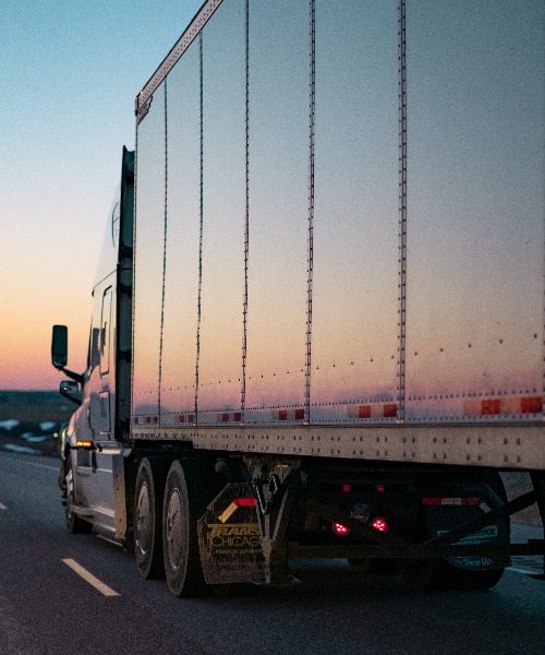 明海通达海运业务 - 作业场景
